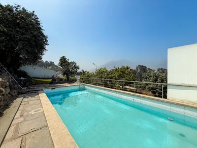 Venta de Casa en La Molina - Lima 5 Dormitorios