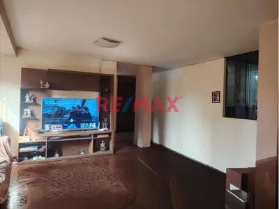 🏡 ¡Departamento 5To Piso En Venta En Los Olivos!