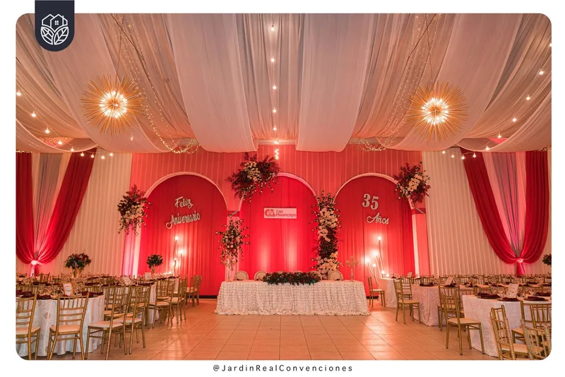 Jardín Real Convenciones — Salón 2